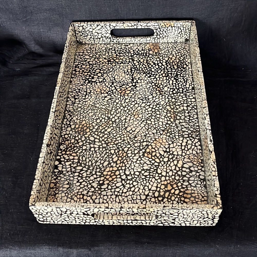Inlaid Giraffe Pattern Handled Tray Black Cream Tan - Picture 8 of 8